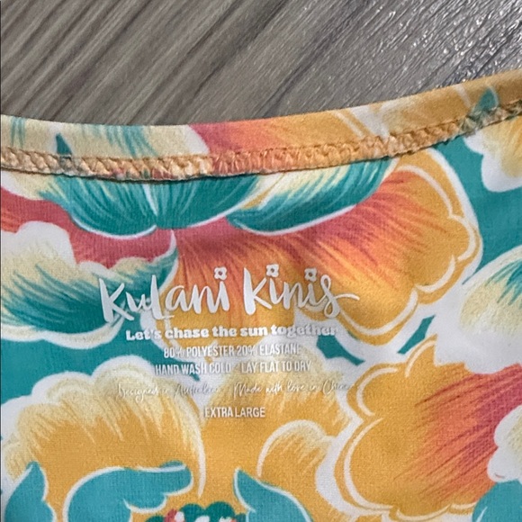 Bikini Set - Picture 2 of 2